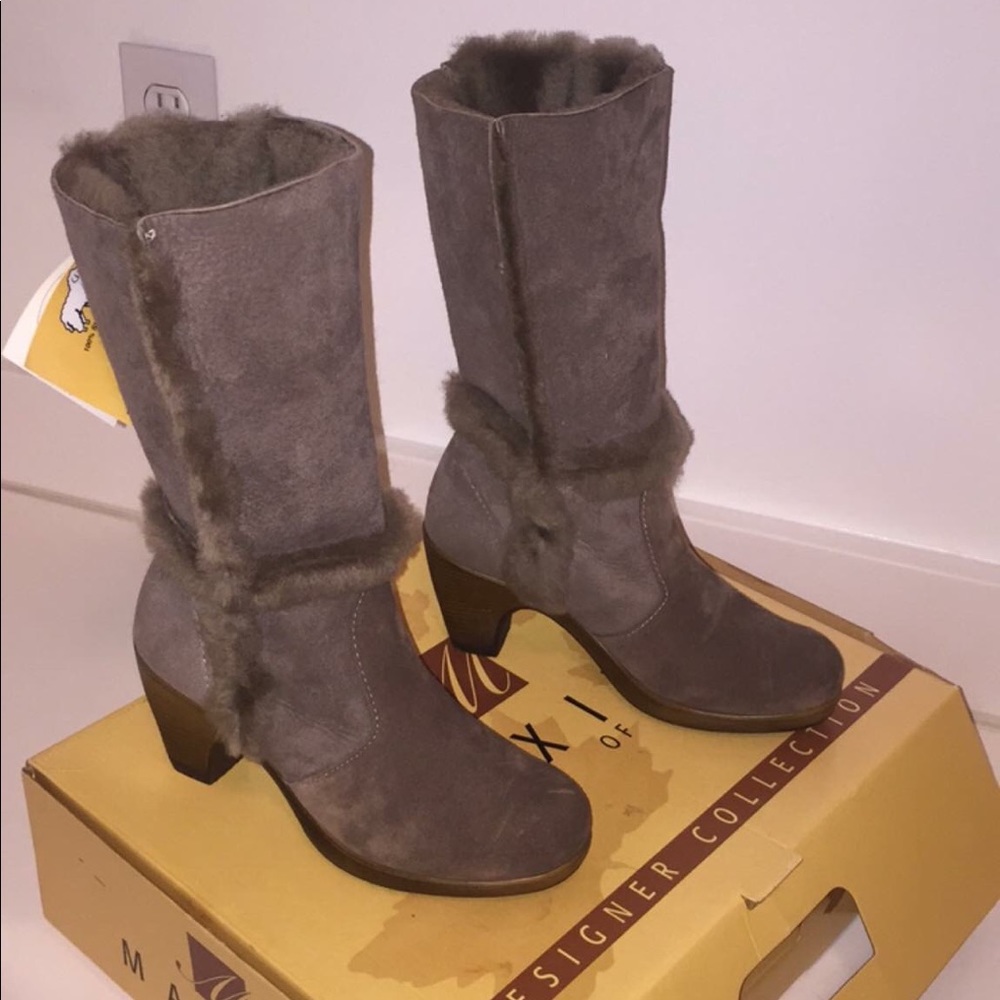 Maxi of Canada Boots